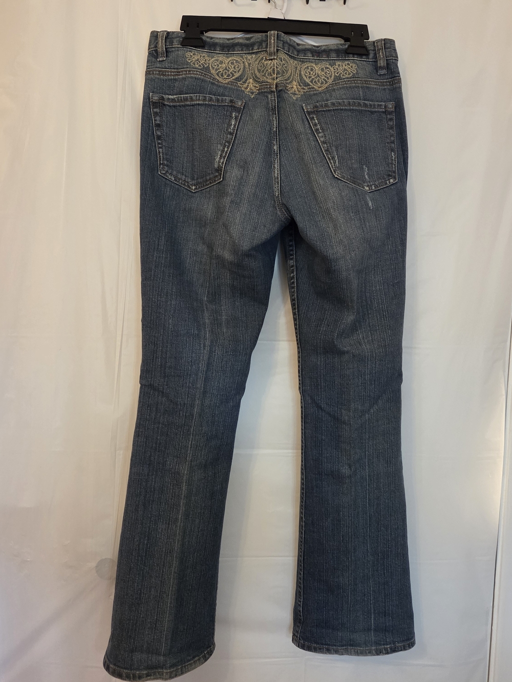 Women’s Blue Embroidered Back Detail X2 Jeans Sz. 32